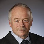 Dr. Thomas Plückebaum